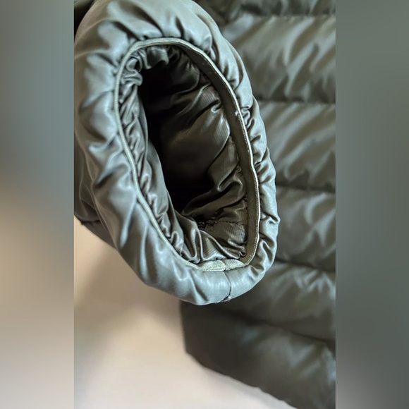 Arcteryx Thorium Down Jacket Men’s Large No Hood - See Photos For Imperfections - Picture 11 of 16